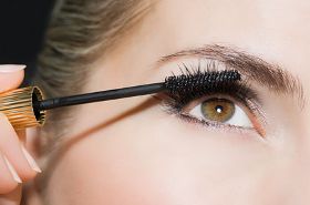 mascara
