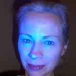 Solve Your Acne Troubles with Blue Light Therapy