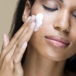 How to Properly Use Sun Tan Lotion