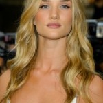 Beach Hairstyles to Choose This Summer