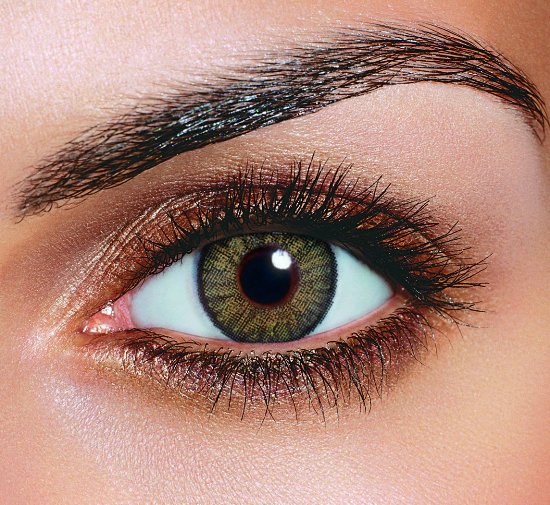 get rid of puffy eyes instantly with these effective makeup tips